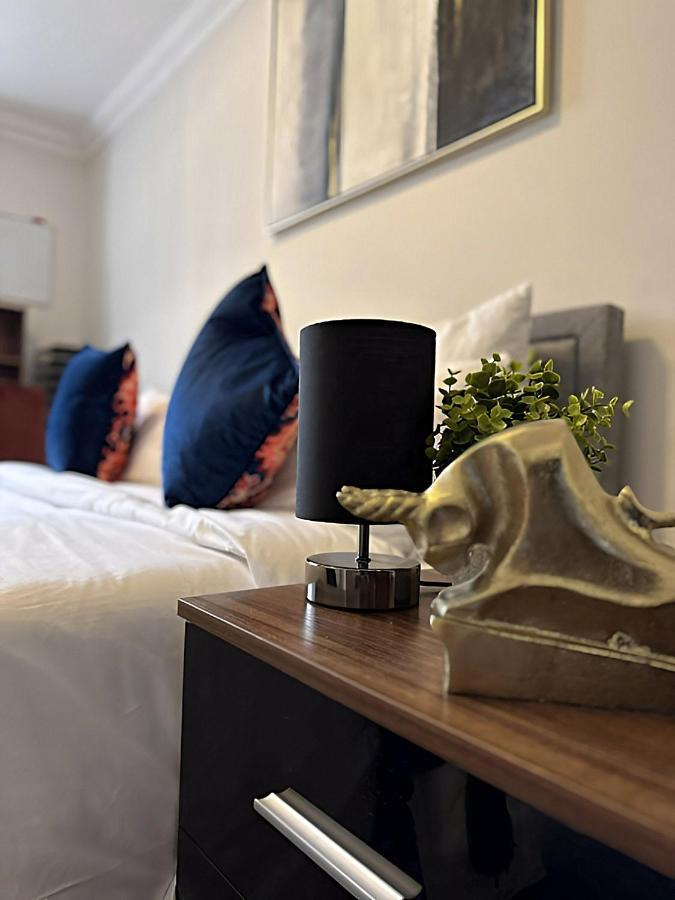 Spacious 3 Bed, 2 Bath In The Heart Of Shoreditch Londres Exterior foto